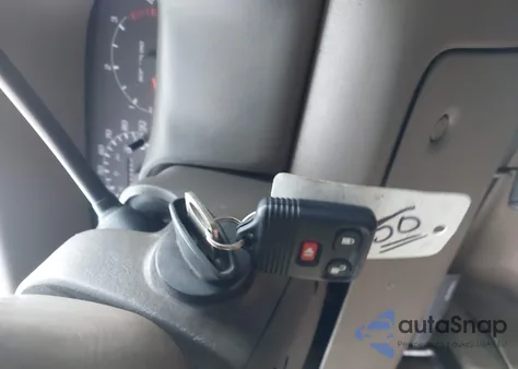 2000 Ford F-350 Lariat/Xl/Xlt z USA, uszkodzony, nr VIN 1FTSW31FXYEA87822